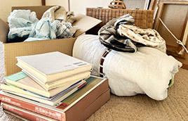認定遺品整理士多数在籍、遺品整理のプロにお任せ！不用品・故人の大切な品物を丁寧に仕分け、貴重品検索・遺品買取・特殊清掃など 無料サービス一覧：遺品整理