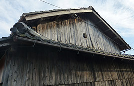 認定遺品整理士多数在籍、遺品整理のプロにお任せ！不用品・故人の大切な品物を丁寧に仕分け、貴重品検索・遺品買取・特殊清掃など 無料サービス一覧：不動産買取･整理